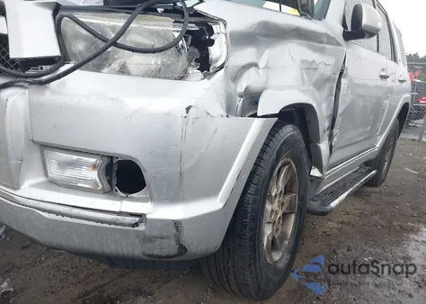 2011 Toyota 4Runner Sr5 V6 z USA, uszkodzony, nr VIN JTEBU5JR6B5070725